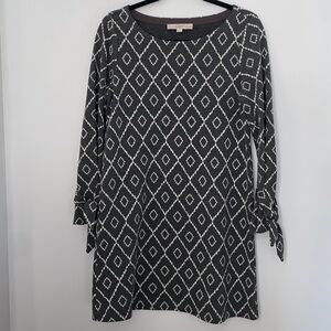 LOFT gray dress with diamond accents, size MP